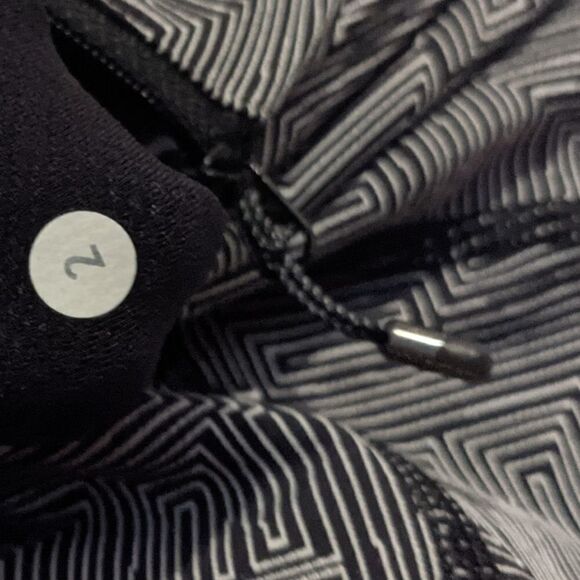 Lululemon X Soulcycle Pace Rival Crop Leggings Size 2 - Picture 8 of 9